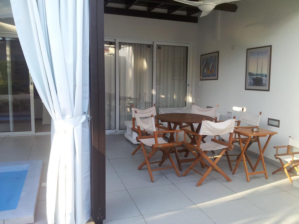 Yialos Holiday Apartments Periwolia Pokój zdjęcie