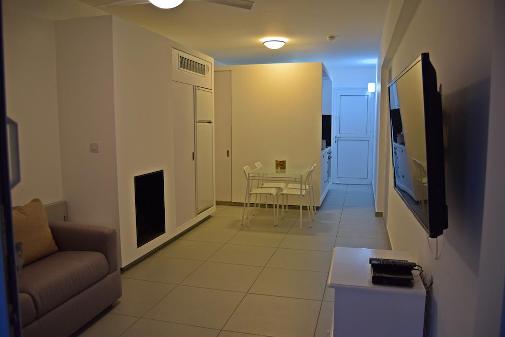 Yialos Holiday Apartments Periwolia Pokój zdjęcie